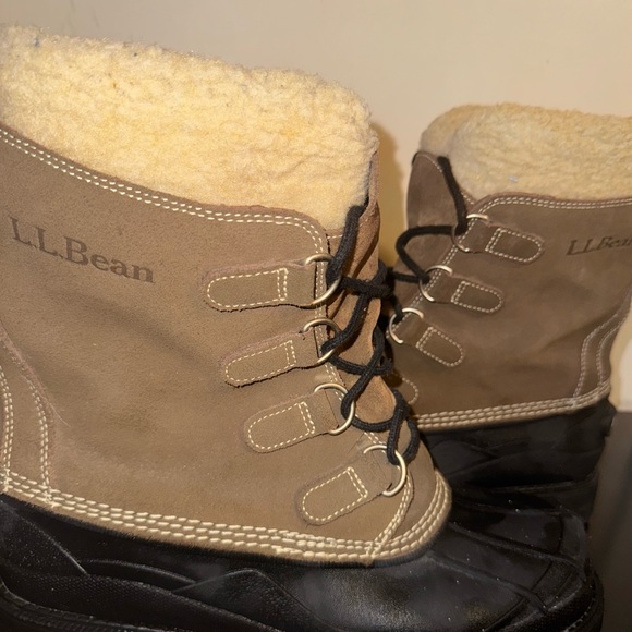 L.L.Bean Winter boots size 9
